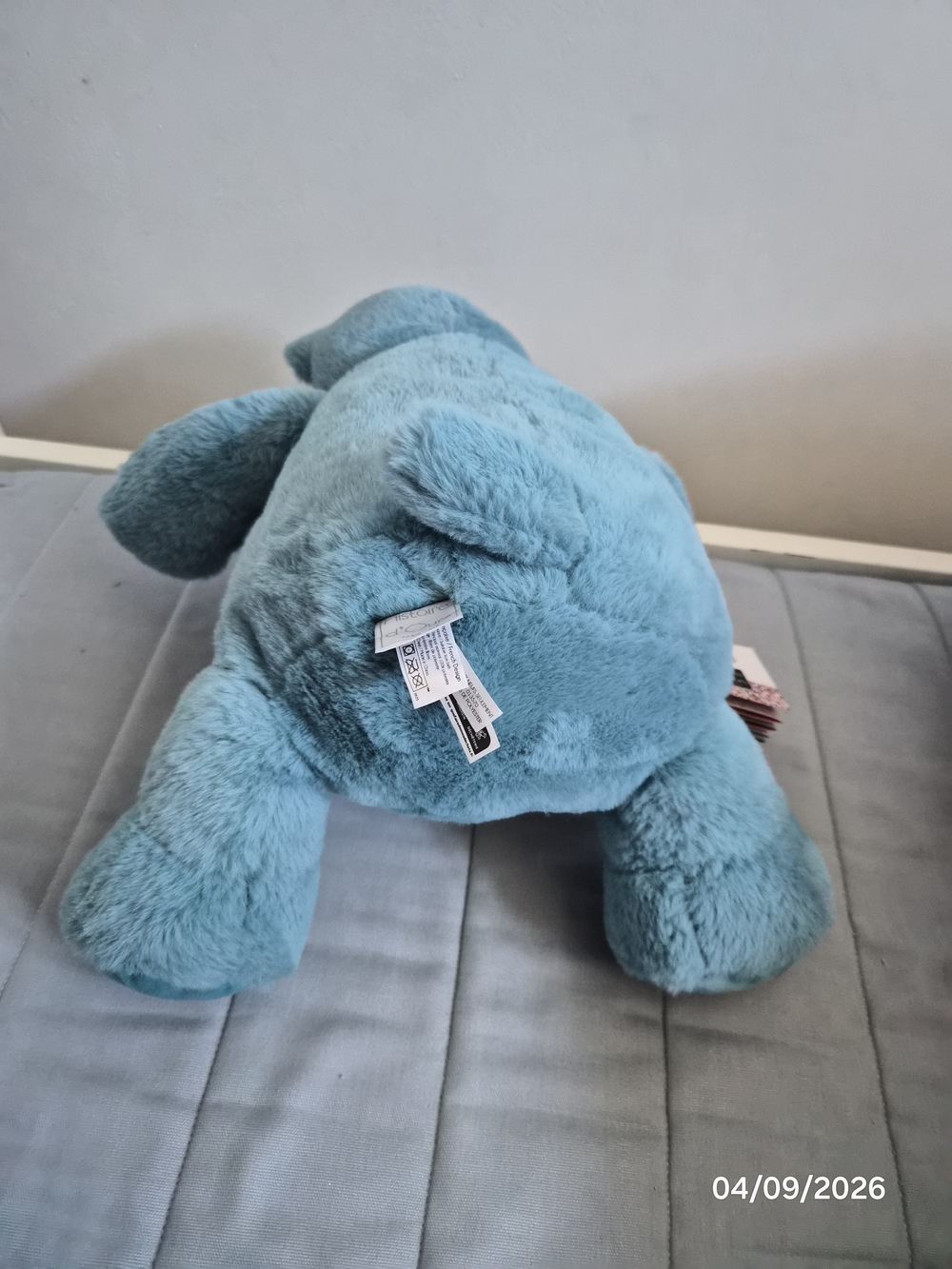 FAO SCHWARZ Blue Plush Hippo Stuffed Animal - Picture 5 of 15